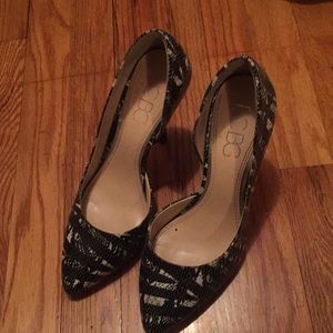 BcBg heels